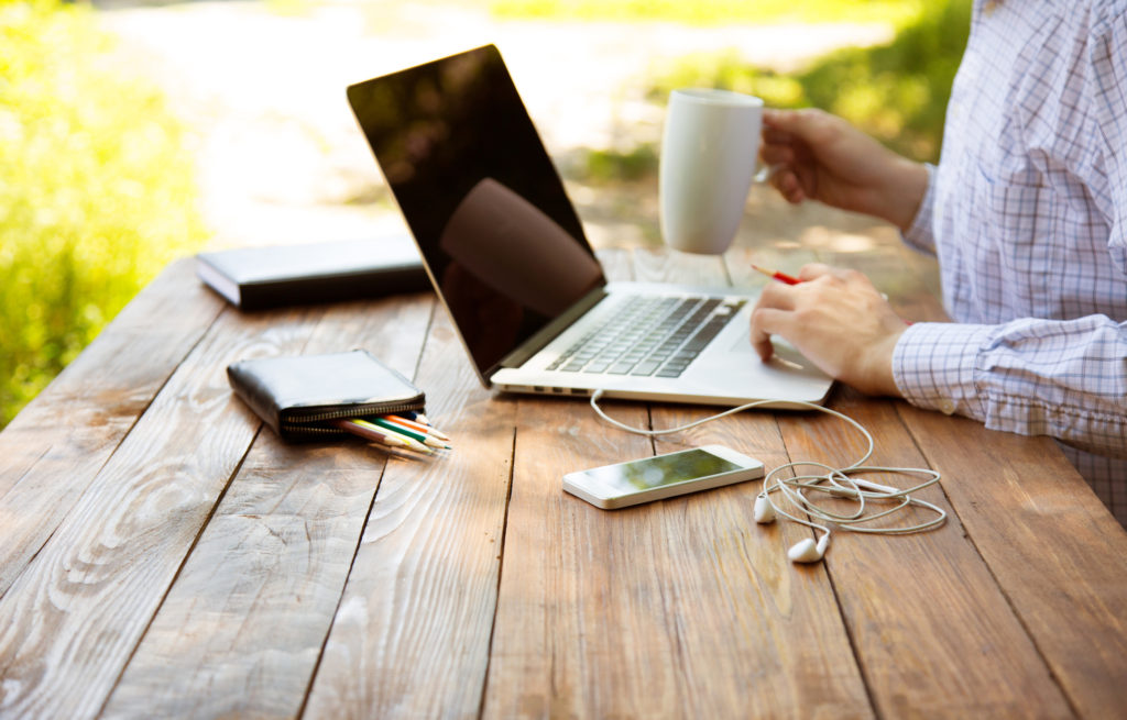 How Smart Small Businesses Are Succeeding With Remote Teams